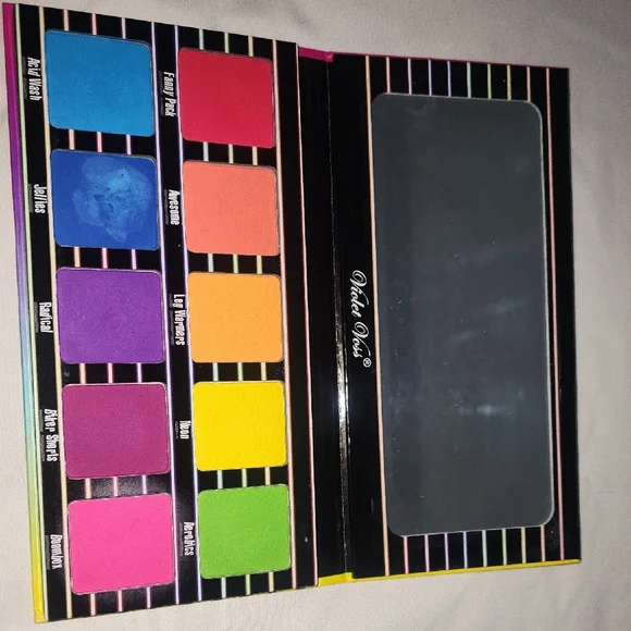 Violet Voss Neon Vibes Eyeshadow Palette - Picture 3 of 6
